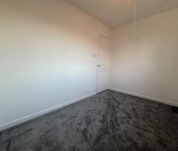 AshtonClose, Swanwick, ALFRETON - Photo 4