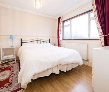 3 bedroom detached house to rent - Photo 5