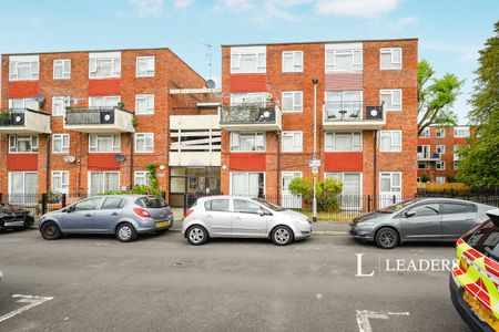 4 bedroom apartment to rent Waterloo Street, Southsea, PO5 - Photo 5