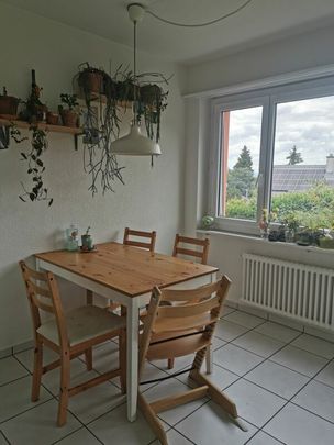 Ruhig gelegene 3.5-Zimmerwohnung in Bellmund - Photo 1