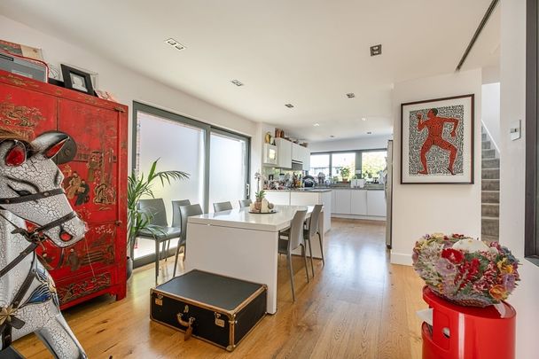 5 bedroom detached house to rent - Photo 1