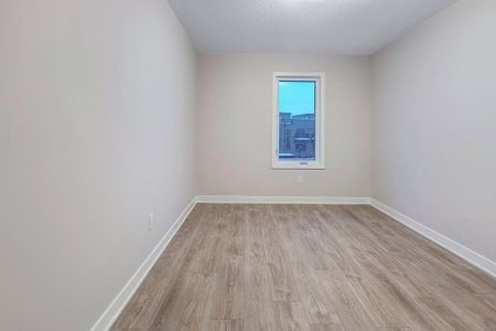 For Lease - 736 Mishi Private, Manor Park - Cardinal Glen and Area, Ontario - Photo 5