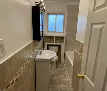 For Lease - 11 Parkdale Avenue Unit# Main, Hamilton, Ontario - Photo 2