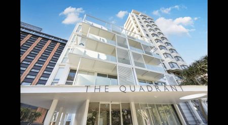 2 Bedroom Furnished Apartment near University - Photo 4