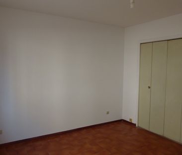 Appartement 2 pièce(s) 1 chambre(s) 52.8 m² - Photo 2
