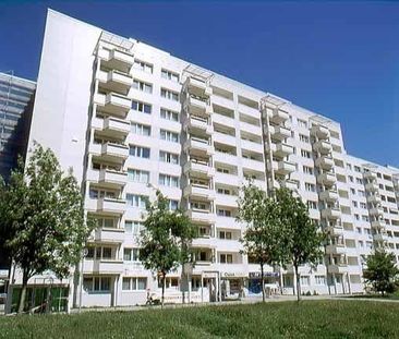 Ihre neue 2-Zimmerwohnung mit Balkon wartet! - Photo 1