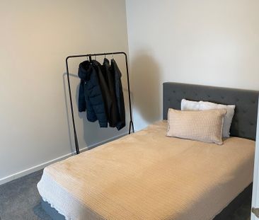 Cranbourne South - Photo 5