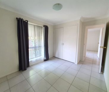 Private Family Home in a Quiet Location - Photo 5