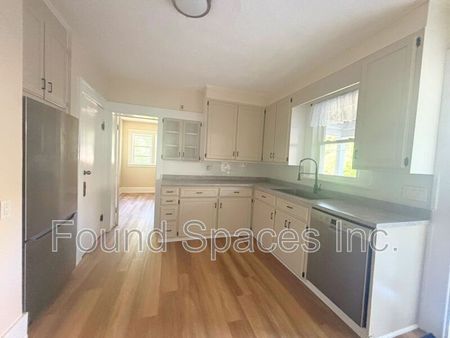 $1,999 / 2 br / 1 ba / 47 superior st - Photo 5