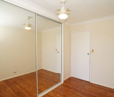 FAMILY HOME WITH LARGE BACKYARD! - Photo 2