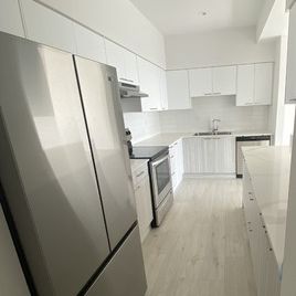 YORK HOUSE - Photo 1