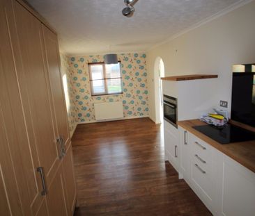Modern Three Bedroom Detached House in Newton, Preston - Photo 1