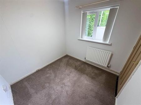 61 Clanrye Avenue, Newry, BT35 6EG - Photo 2