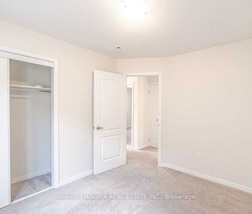 Detached Home For Lease | X8139500 - Photo 2