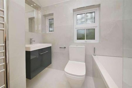 Watling Street, Radlett, Hertfordshire, WD7 - Photo 4