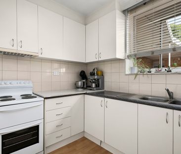 17/93 Glen Huntly Road, Elwood VIC 3184 - Apartment For Rent | Domain - Photo 4