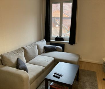 Location Appartement 2 pièces 42m² - Photo 2