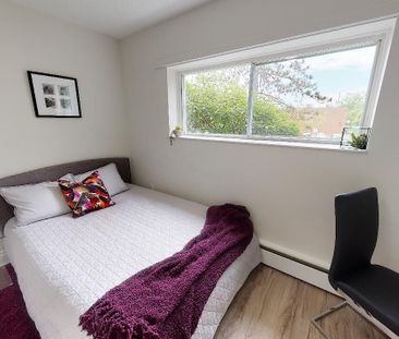 1394 Highgate Rd, Ottawa - Photo 4