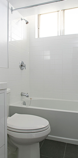 525 Avenue Eglinton Est - Bachelor - Photo 1