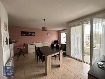 Location Appartement 2 pièces 43m² POITIERS 86000 - Photo 3