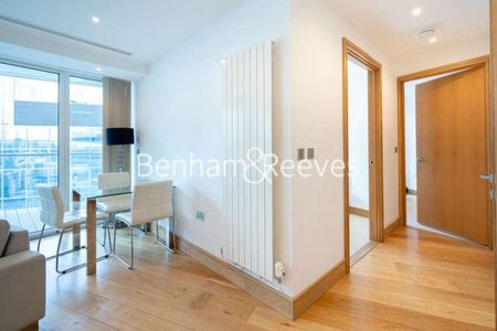 Crossharbour Plaza, Canary Wharf, E14 - Photo 5