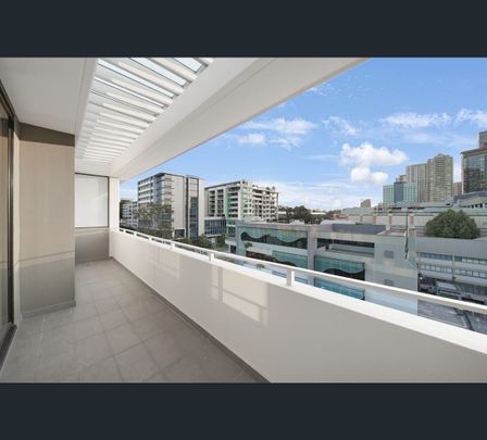 2/8 Waratah Street, Roseville, NSW 2069 - Photo 1