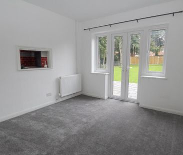 3 bedroom semi-detached house to rent - Photo 1