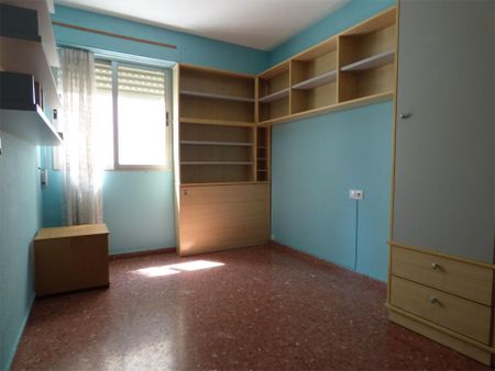 Piso de alquiler en Avinguda del Doctor Waksman, 1, En Corts - Doctor Waksman - Photo 4