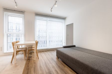 Wyjątkowe mieszkanie na Mokotowie - Zdjęcie 2