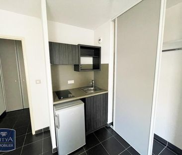 Location Appartement 1 pièce 38m² AVIGNON 84000 - Photo 3