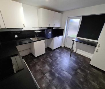 2 bedroom semi-detached house to rent - Photo 1