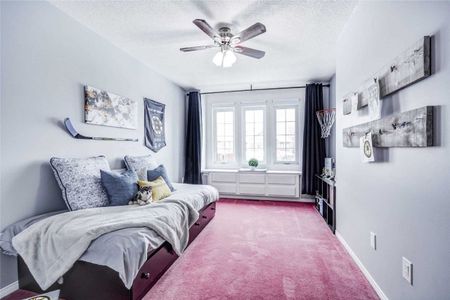 For Lease - 130 Waller Street, Whitby, Ontario - Photo 4