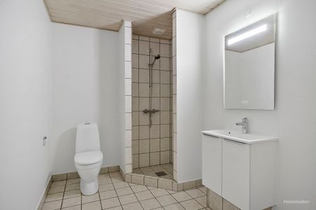 Attraktiv lejebolig i Fraugde, med gratis parkering og familievenligt - Foto 5