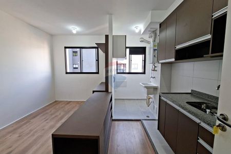 Apartamento para alugar, 2 quartos, 1 banheiro, sem vaga, na Vila Albertina - Foto 3