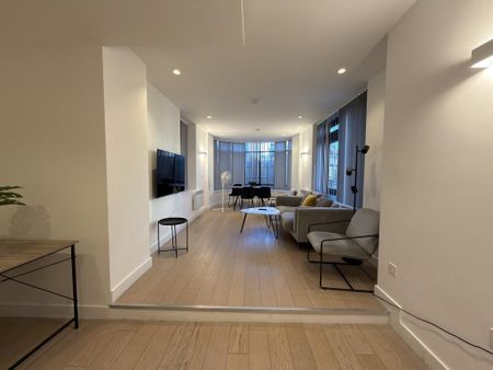 2 bedroom ground floor flat to rent - Photo 3