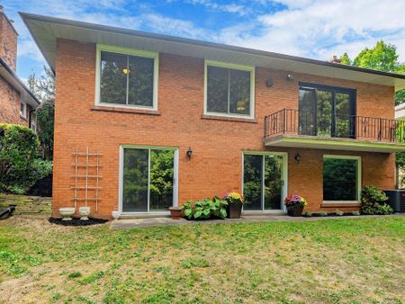 For Lease - 52 Landfair Crescent Unit# Upper, Toronto, Ontario - Photo 2