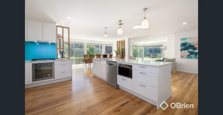 Beautiful 4-Bedroom Home in a Desirable Frankston South Location - Photo 4