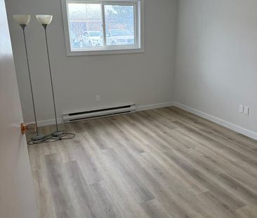 For Lease - 9 Jacksway Crescent Unit# 103, London North, Ontario - Photo 2