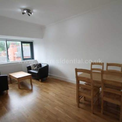 4 bedroom property to rent in Nottingham - Photo 1