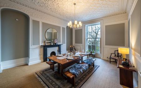 5 bedroom terraced house to rent - Photo 2