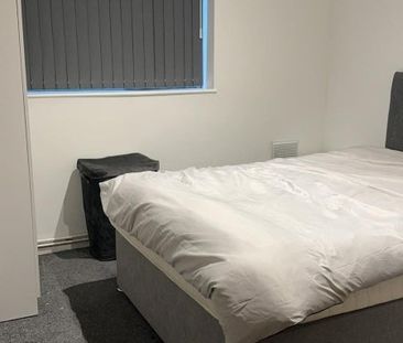 Room in a Shared Flat, Southport Close, CV3 - Photo 3