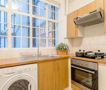 2 Bedroom Flat To Let - Photo 1