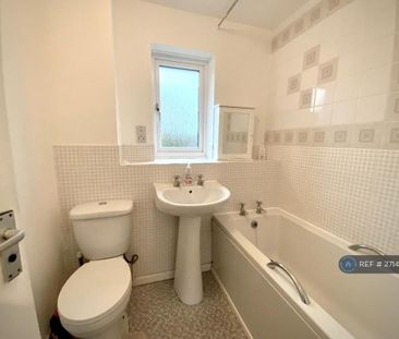 2 bedroom terraced house to rent - Photo 6