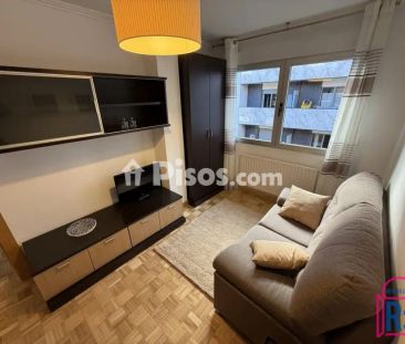 Apartamento en alquiler en Calle del Obispo Almarcha - Photo 2