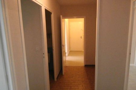 Appartement F4 avec cave et garage à louer à TAIN L'HERMITAGE - Photo 5