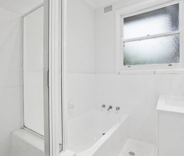 2 Annette Place, Belrose NSW 2085 - House For Rent | Domain - Photo 2