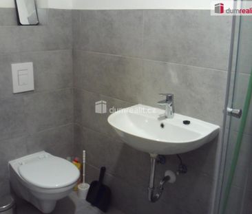 Pronájem bytu 1+kk 30 m2 - Фото 3