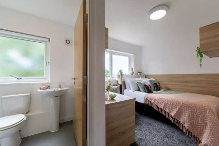 Gold Ensuite Medium - Photo 4