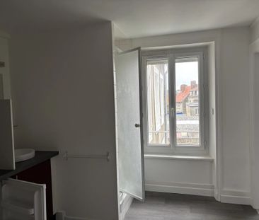 Location Appartement 1 pièce 27m² BOULOGNE SUR MER 62200 - Photo 1