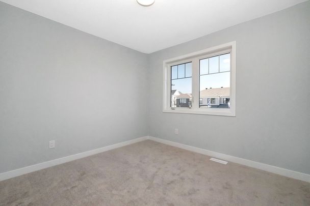 For Lease - 371 Crossway Terrace, Stittsville - Munster - Richmond, Ontario - Photo 1